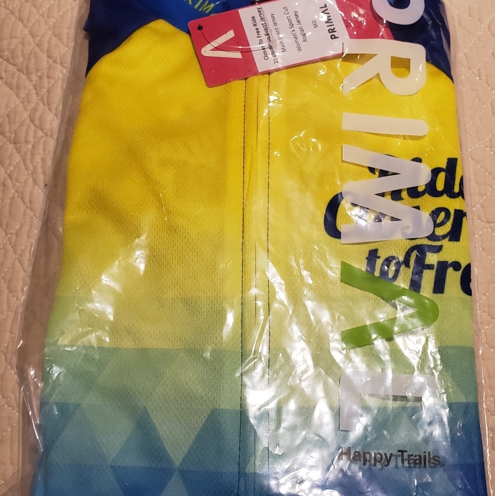 Primal womens cycling shirt new medium